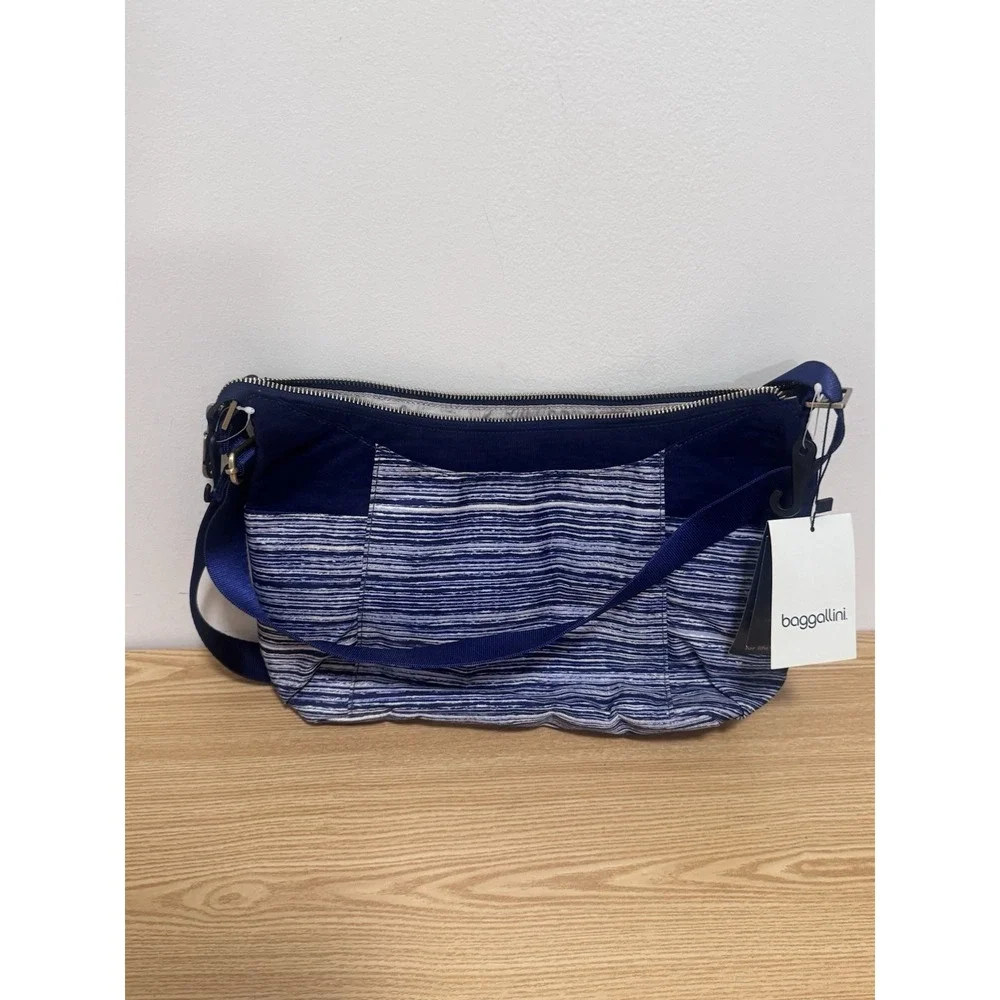 Baggallini Bahia Hobo Crossbody Shoulder‎ Bag Blue Striped Travel Purse